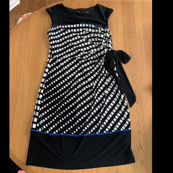 R&K Dresses & Skirts - LAST CHANCE— R&d dress